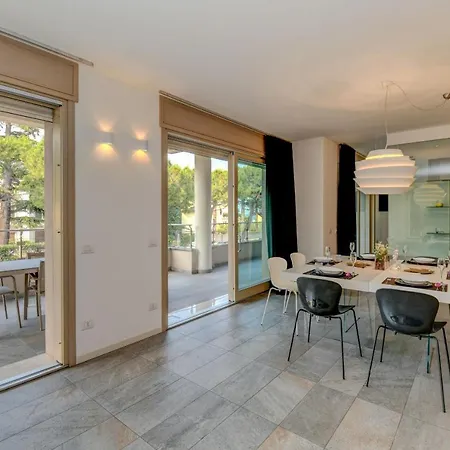 Desenzanoloft Oscar Luxury * Desenzano del Garda
