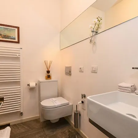 Oscar Luxury Desenzanoloft Official Partner Homes & By Marriott Bonvoy